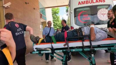 Bursa’nın İnegöl ilçesinde tarlada çalışma yaptığı sırada kontrolden çıkarak traktörün
