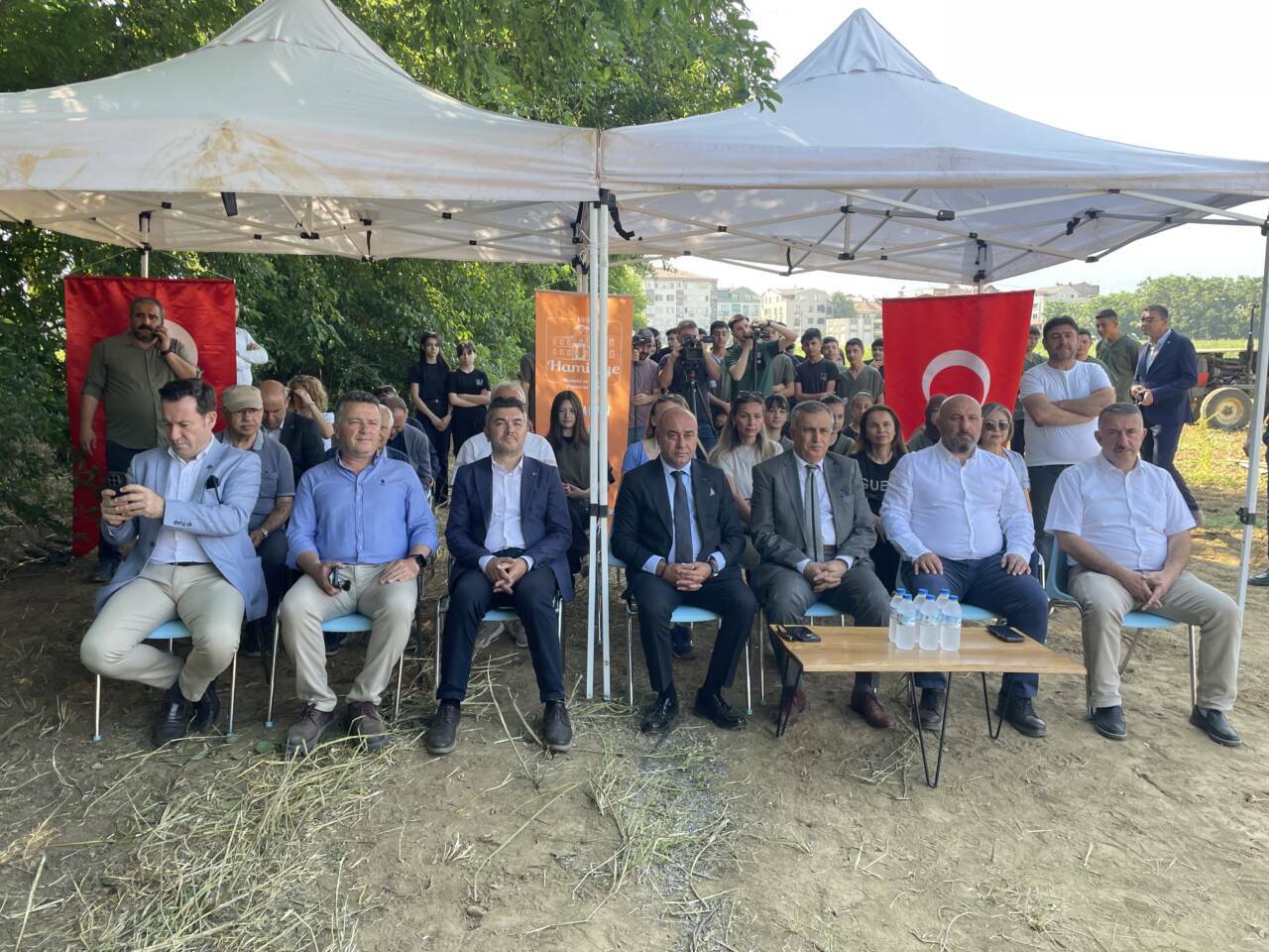 Bursa'nın tarihi lisesinde geleceğe zeytin mirası! 3 bursanin tarihi lisesinde gelecege zeytin mirasi 028a501cbdab