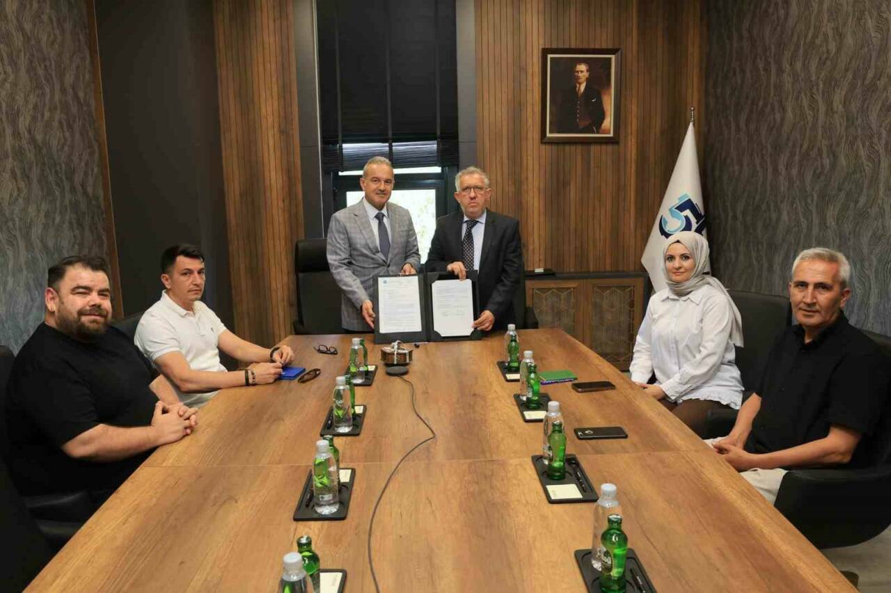 Bursa Uludağ Üniversitesi’nden anlamlı proje! 1 buude atik piller isitme engellilere ses oluyor 414c0c8da22c