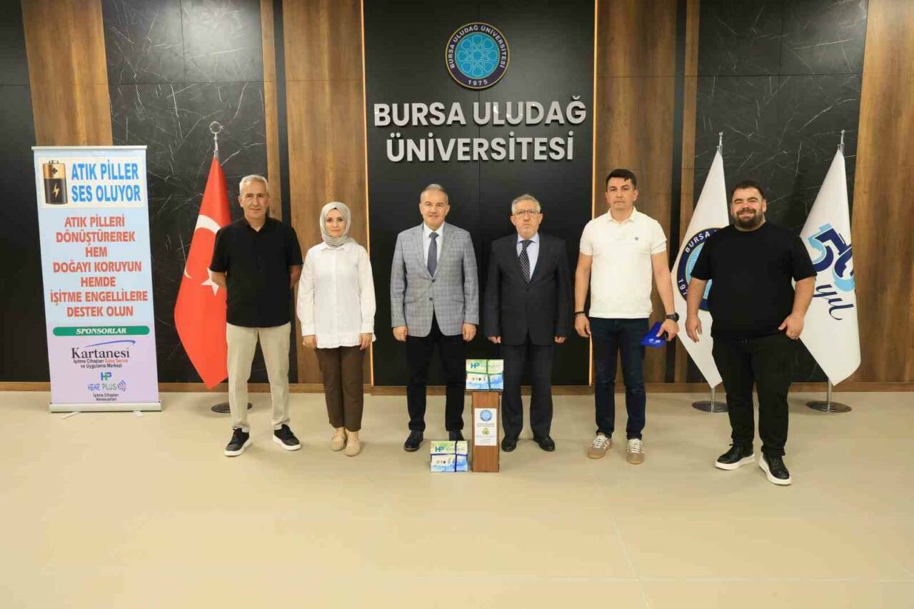 Bursa Uludağ Üniversitesi’nden anlamlı proje! 2 buude atik piller isitme engellilere ses oluyor b3ace6d3d94c