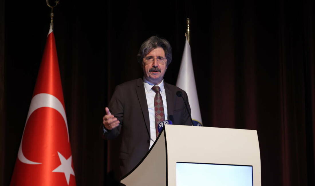 BUÜ Rektörü Ferudun Yılmaz, "Hemen 60-70 yıl öncenin tütüne