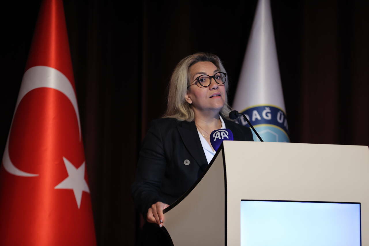 buude bagimliligin yeni yuzu tutun endustrisinin evrimi sempozyumu duzenlendi c633223191fe
