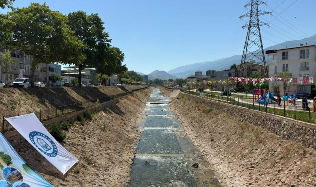 Yıldırım Belediyesi, ıslah çalışmaları tamamlanan Deliçay Deresi çevresinde hayata geçirilen