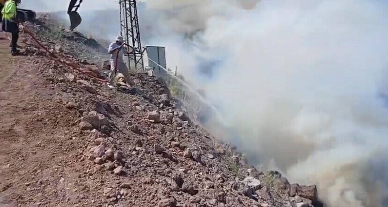 Çanakkale'de makilikte yangın 1 canakkalede makilikte yangin 42072943702a