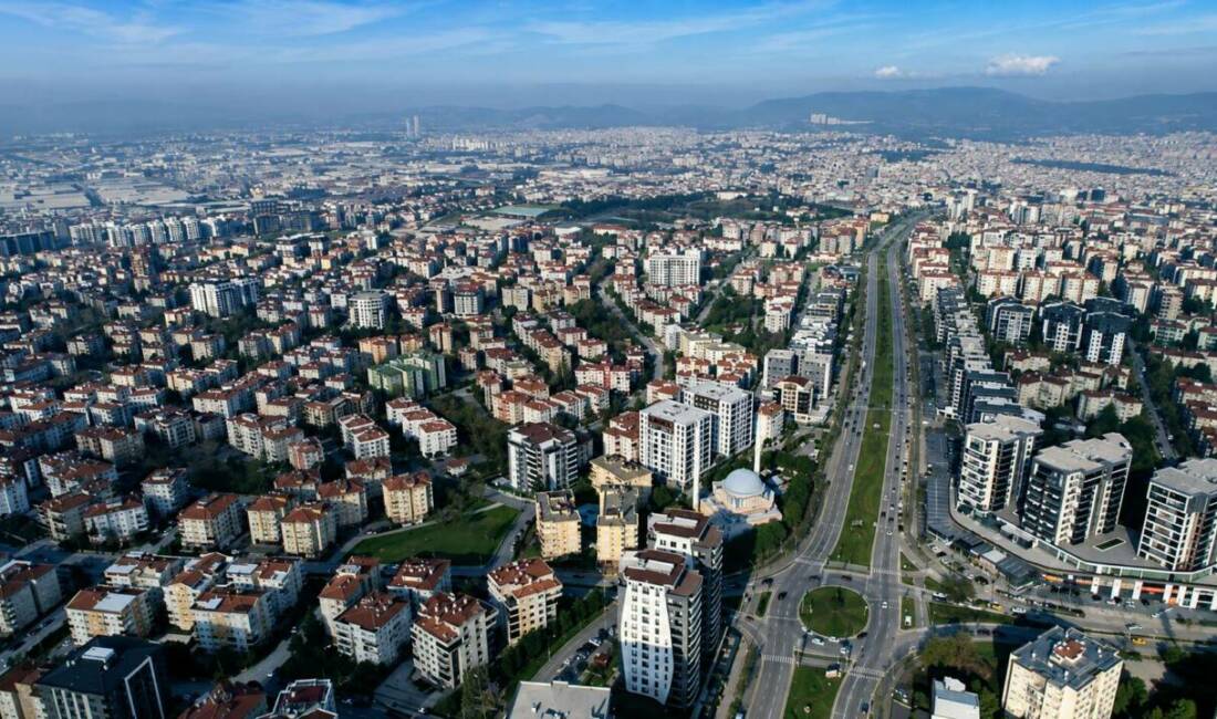 Olay Gazetesi Yazarı Ahmet Emin Yılmaz, Nilüfer Belediye Başkanı Şadi