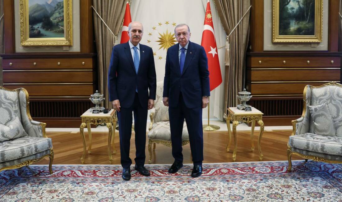 Cumhurbaşkanı Erdoğan, TBMM Başkanı Kurtulmuş’la görüştü Cumhurbaşkanı Recep Tayyip Erdoğan, TBMM Başkanı Numan Kurtulmuş'u kabul etti.