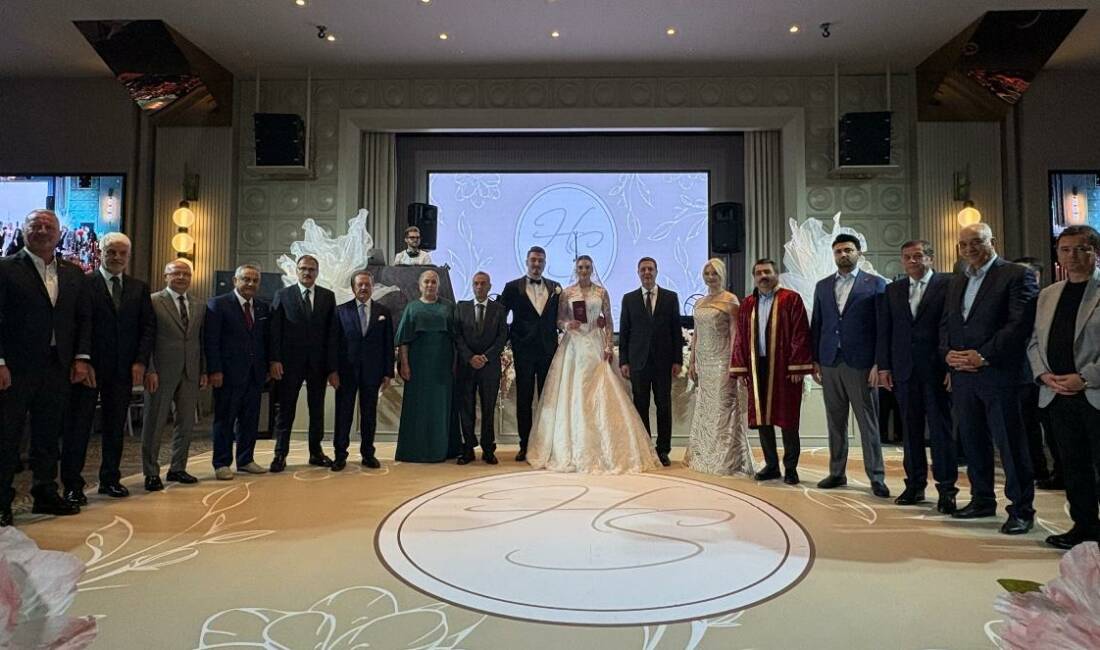 Melek ve Selim Yedikardeş çiftinin oğulları Semih Yedikardeş ile Afise