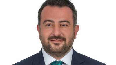 Bursa Büyükşehir Belediye Meclisi'nin AK Parti Grup Sözcüsü Sinan Kahraman,