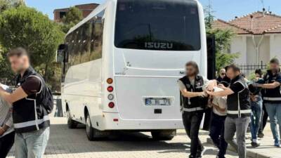 Bursa’nın Orhangazi ilçesinde "Daltonlar" suç örgütünün adını kullanarak vatandaşları tehdit