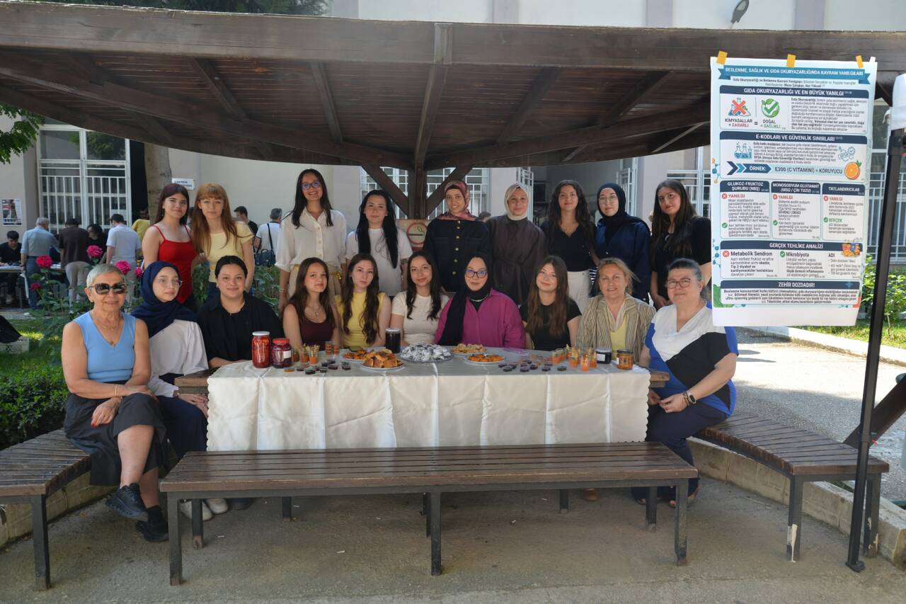 Bursa Uludağ Üniversitesi'nde proje şenliği 1 dsc1785