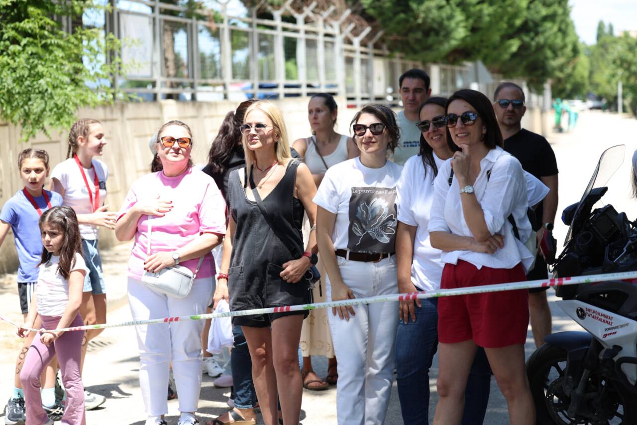 Bursa'da sporun kalbi Sukaypark'ta attı 6 Bursa'da sporun kalbi Sukaypark'ta attı