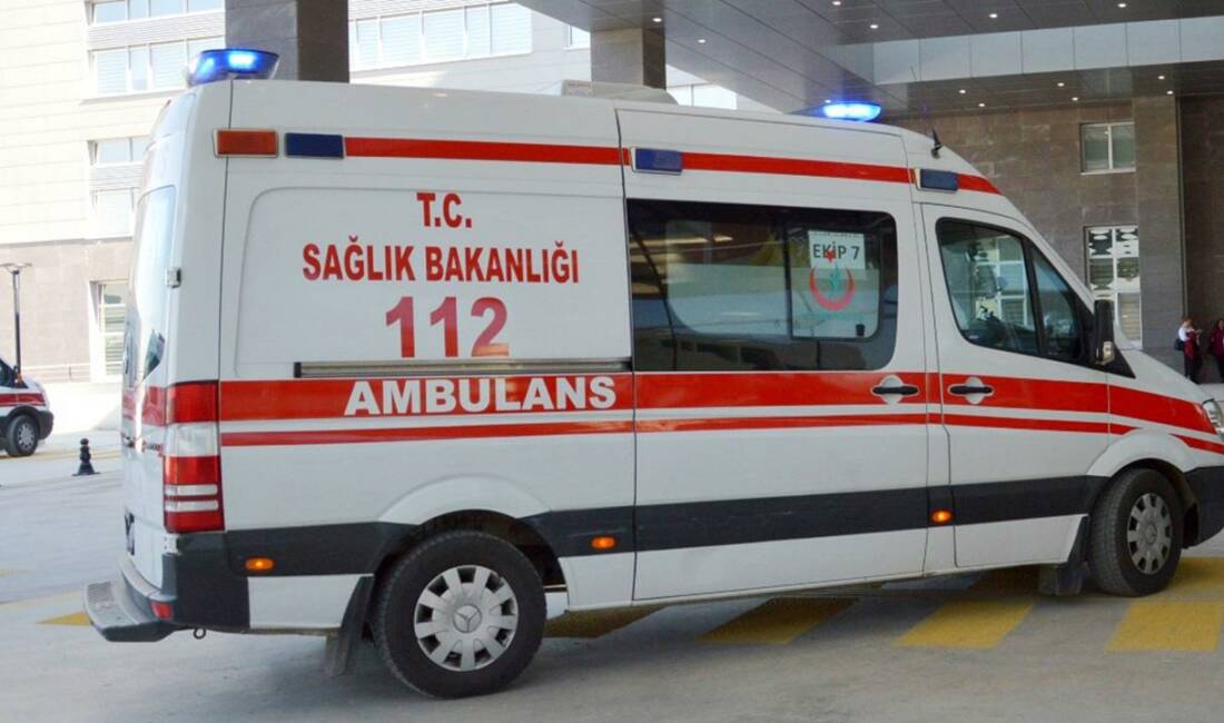 Düğün yemeği zehirledi: 13 kişi hastanelik oldu Giresun'un Tirebolu ilçesinde bir düğünde ikram edilen yemekten yiyen 13