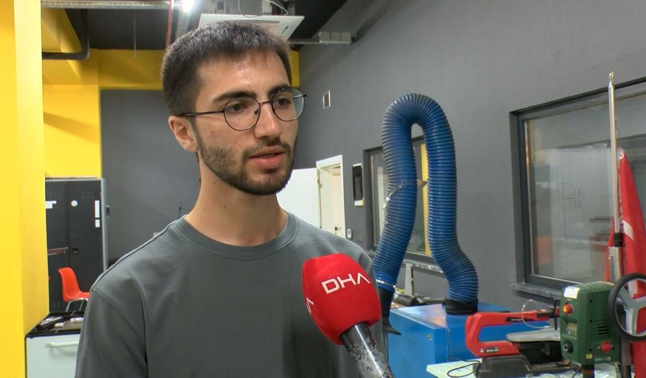 egitim icin bursayi secti takimiyla dunya 3su oldu a2ab3984e334