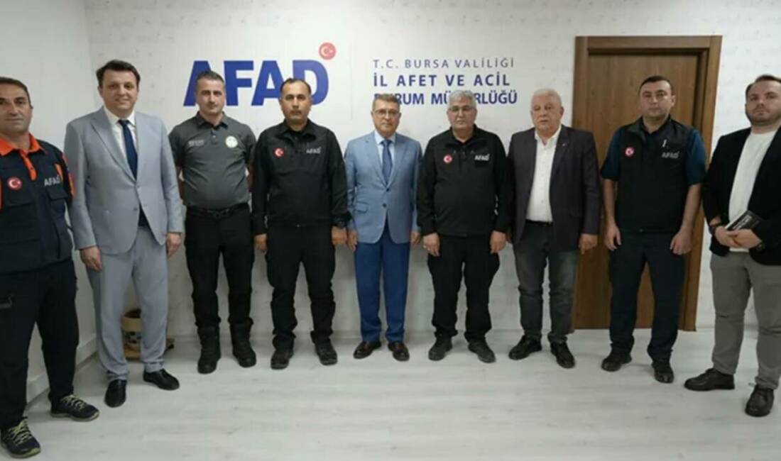 BESAK Arama Kurtarma Ekibi’ne AFAD’dan akreditasyon Bursa Esnaf ve Sanatkârlar Odaları Birliği (BESOB) bünyesinde faaliyet gösteren