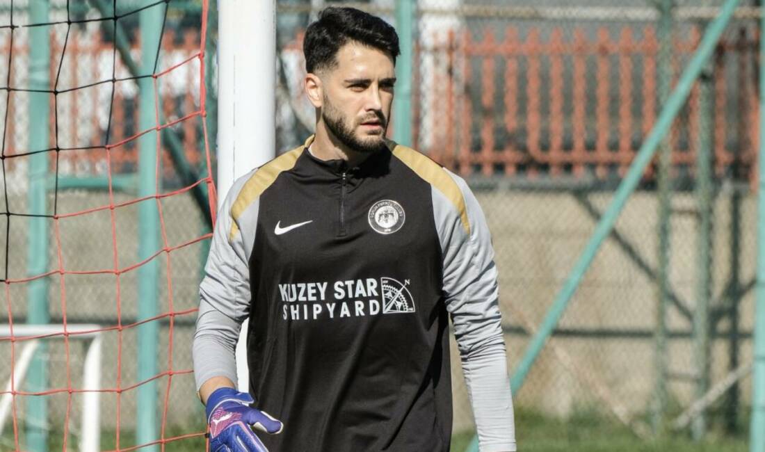 Transfer çalışmalarını sürdüren Bursaspor, bir isimle daha anlaşmaya vardı.