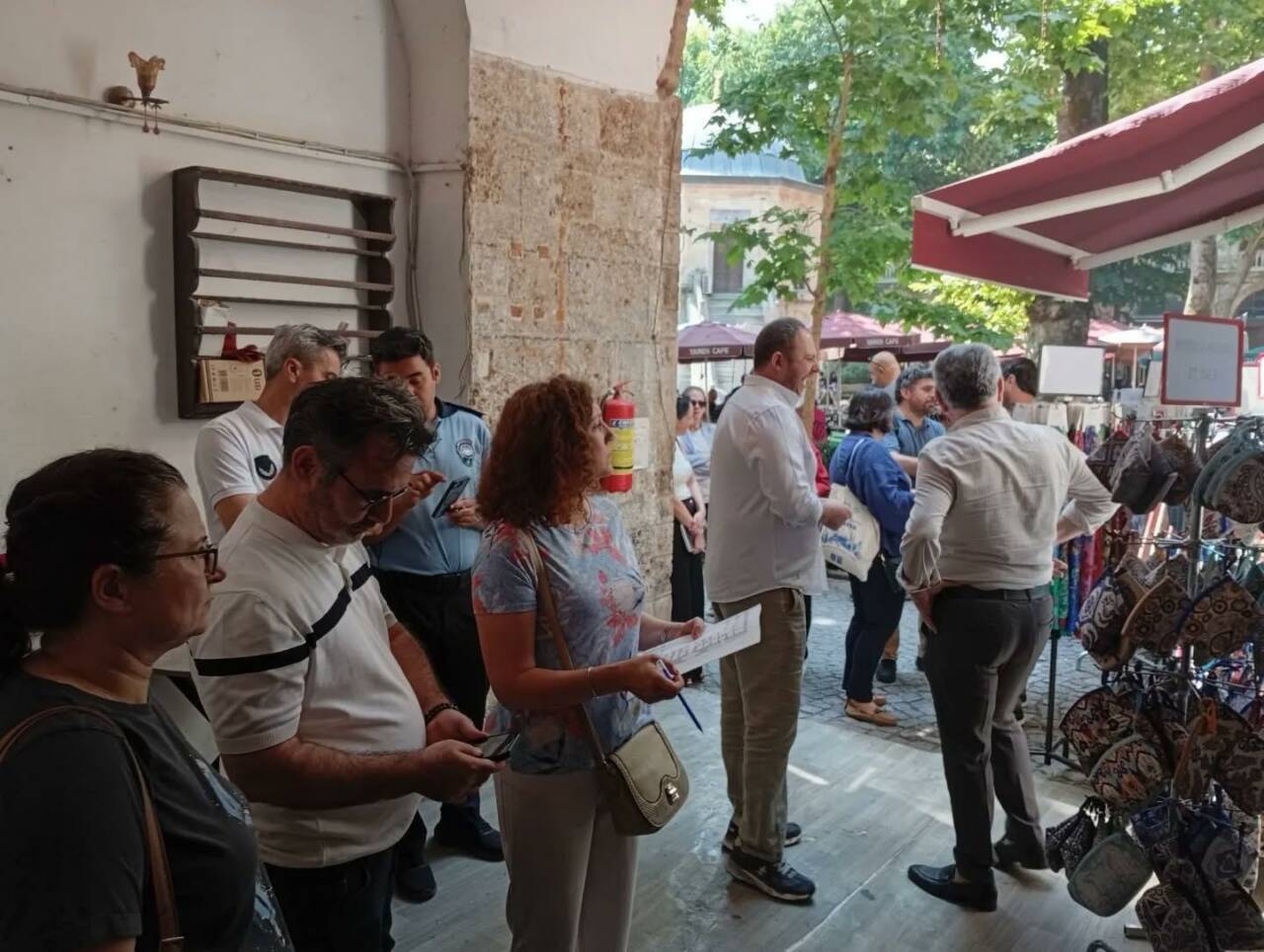 Bursa'da ticaretin kalbinde kritik inceleme! 2 Bursa'da ticaretin kalbinde kritik inceleme!
