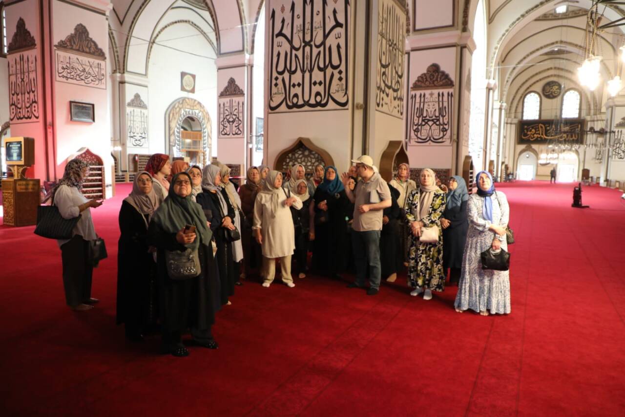 Gemlik Belediyesi Kültür Turları Kurtul Mahallesi ile Devam Etti