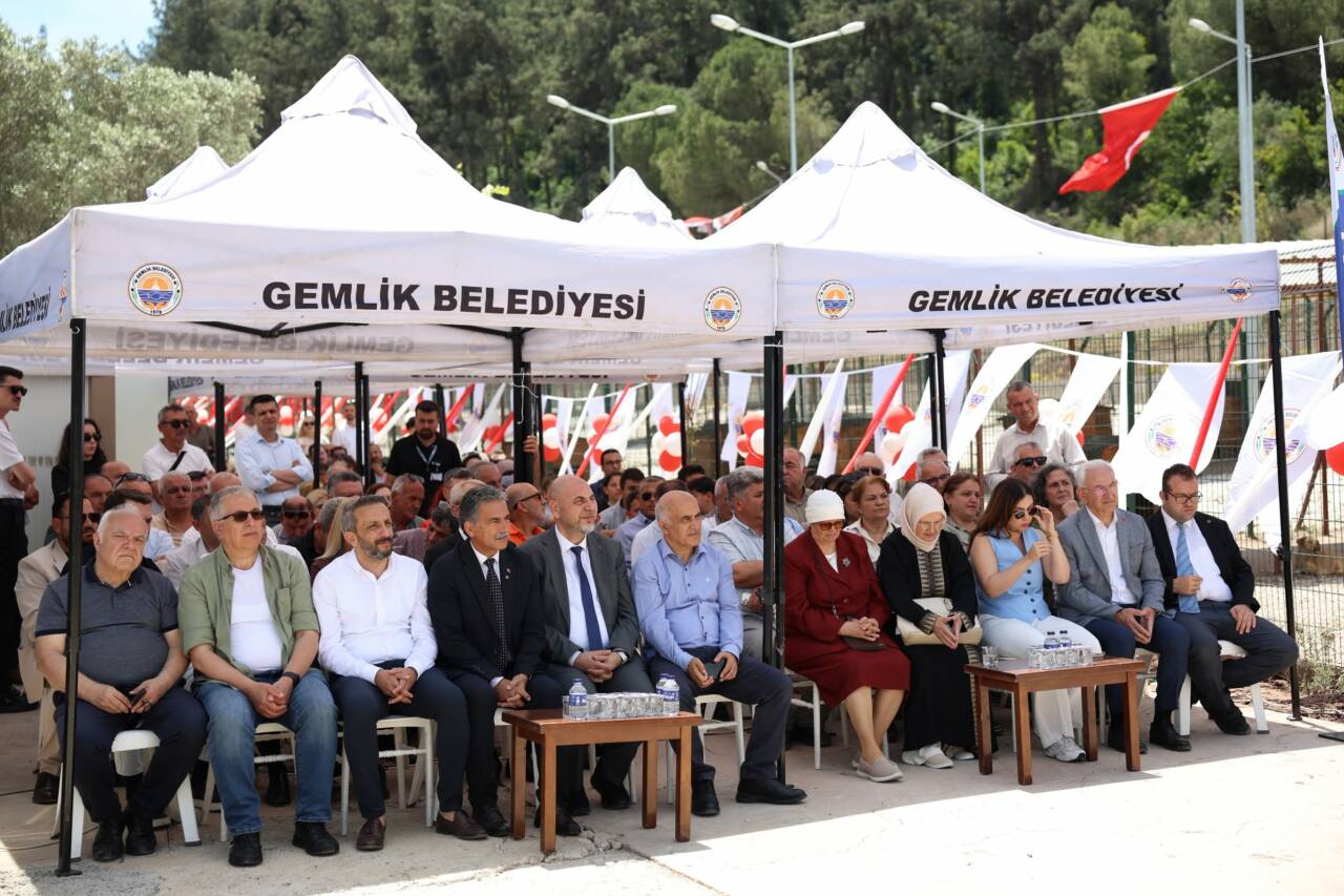 Bursa'da örnek tesis açıldı! 10 gemlikte sahipsiz hayvan bakimevi ve dogal yasam alani torenle acildi 6