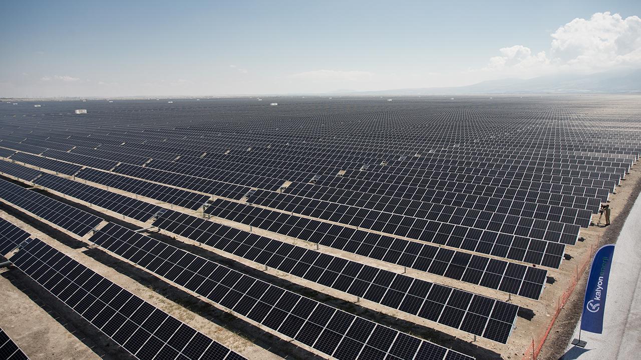 gunesten elektrik uretiminde yilin rekoru tazelendi dfa5a3064de4