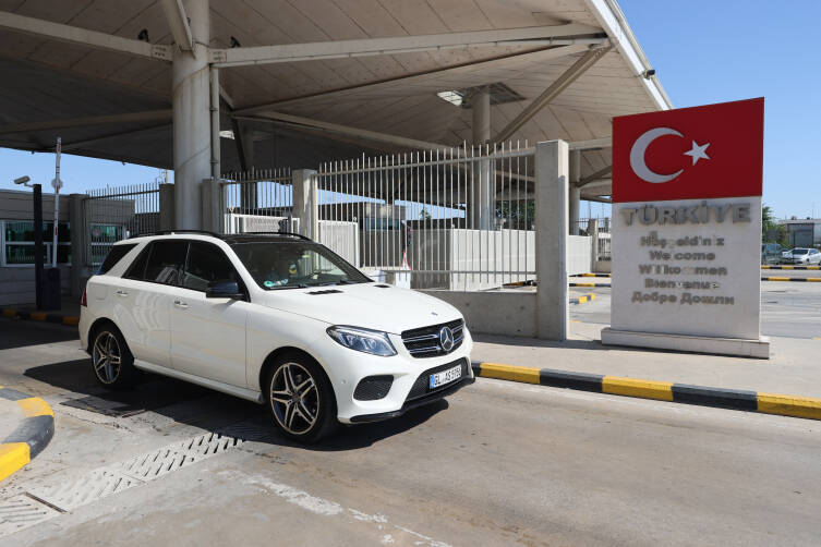 gurbetciler ana vatan mutlulugu 81ee3c7a1f1b