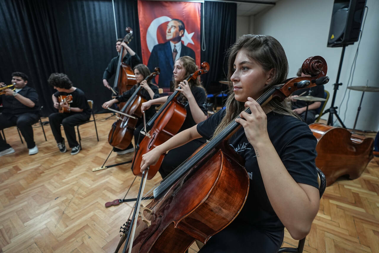 Gururlandıran birincilik! Milli Takım’ın marşı Bursa’dan çıktı 3 gururlandiran birincilik bizim cocuklar marsi bursadan cikti d57e1892c2e1