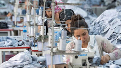 Türkiye ekonomisi ile istihdamının lokomotif sektörlerinden hazır giyim ve konfeksiyon,
