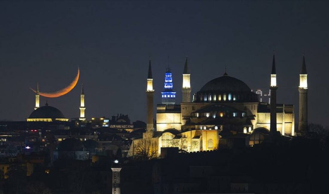 Son Peygamber Hazreti Muhammed ve ashabının 1448 yıl önce Mekke'den