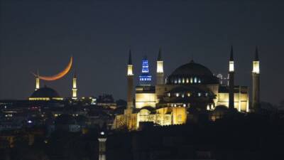 Son Peygamber Hazreti Muhammed ve ashabının 1448 yıl önce Mekke'den