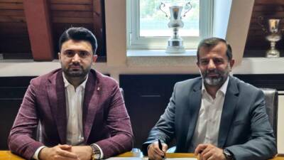 Gürsu Belediye Başkanı Mustafa Işık, Özlüce İbrahim Yazıcı Tesisleri’nde Bursaspor