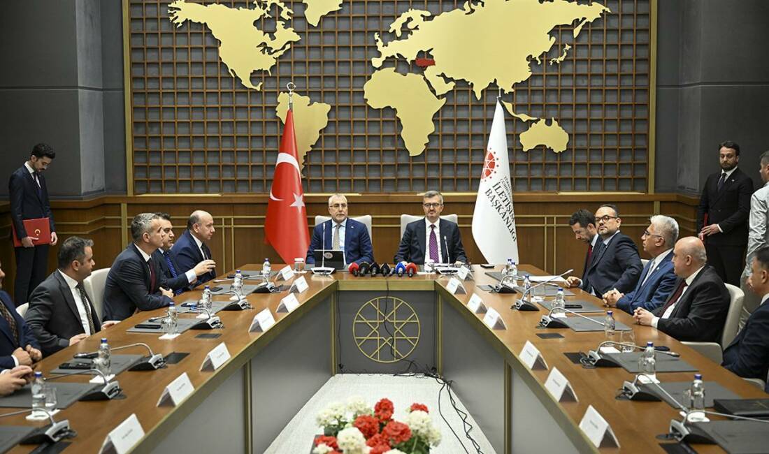 İletişim Başkanı Burhanettin Duran, Aktif İşgücü Hizmetleri İşbirliği ile ilgili,