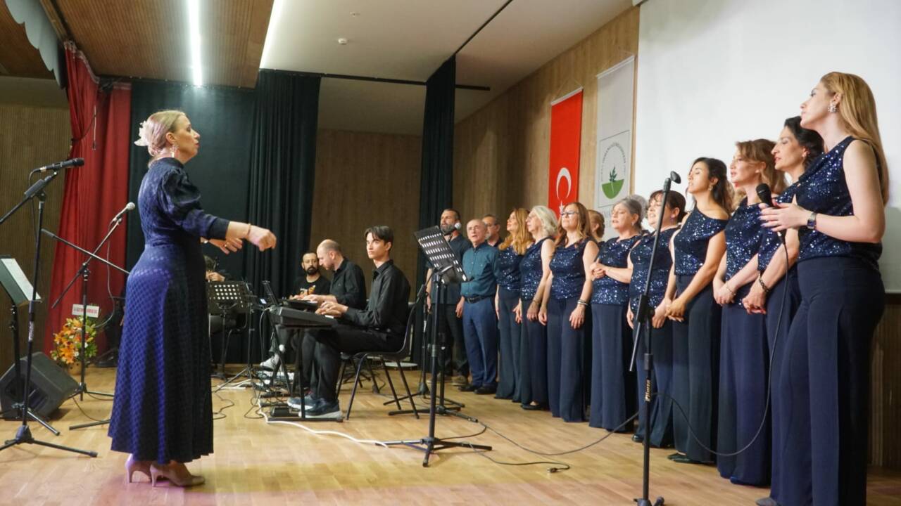 Bursa'da müzik dolu gece! 5 img 20260609 wa0003