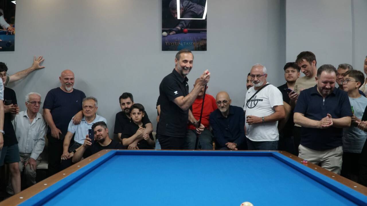 Dünya Şampiyonu Semih Saygıner Bursa' da 5 img 20260611 wa0009