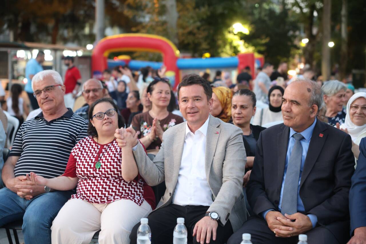 Başkan Erkan Aydın, Şenlik Coşkusuna Ortak Oldu
