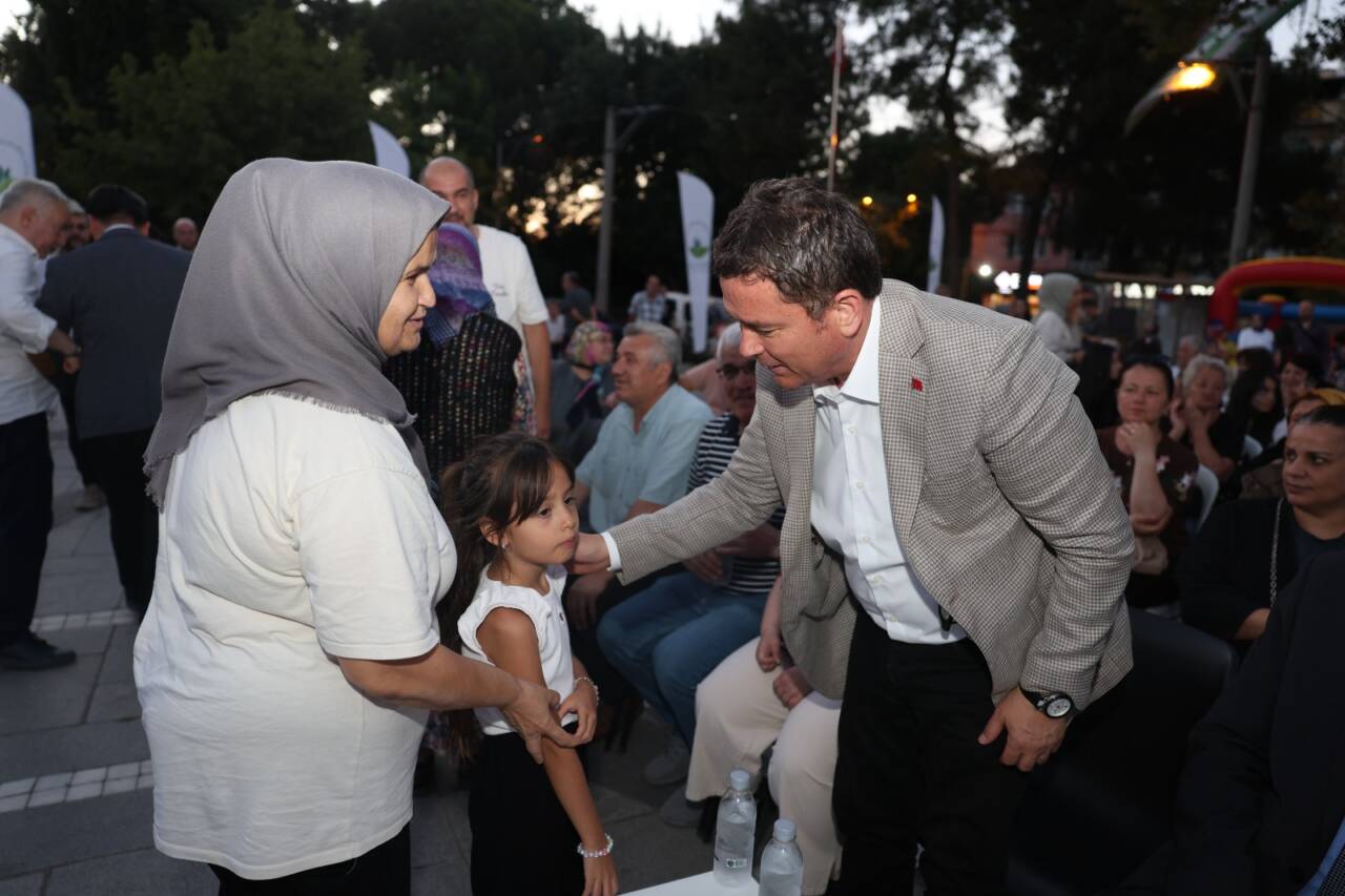 Başkan Erkan Aydın, Şenlik Coşkusuna Ortak Oldu