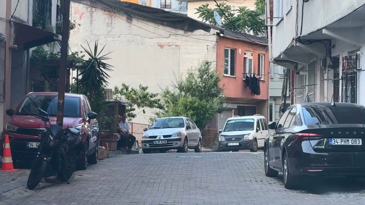 Yeni evli Sevil'in kahreden ölümü 7 kagithanede yeni evli 26 yasindaki sevili esi salonda olu buldu aramizda sorun yoktu a474851cbb4d
