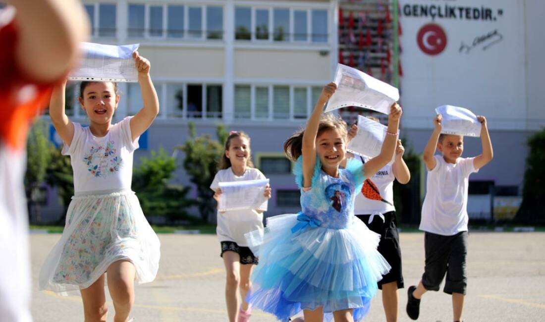 2026-2027 eğitim-öğretim yılı 14 Eylül 2026 Pazartesi günü başlayacak.