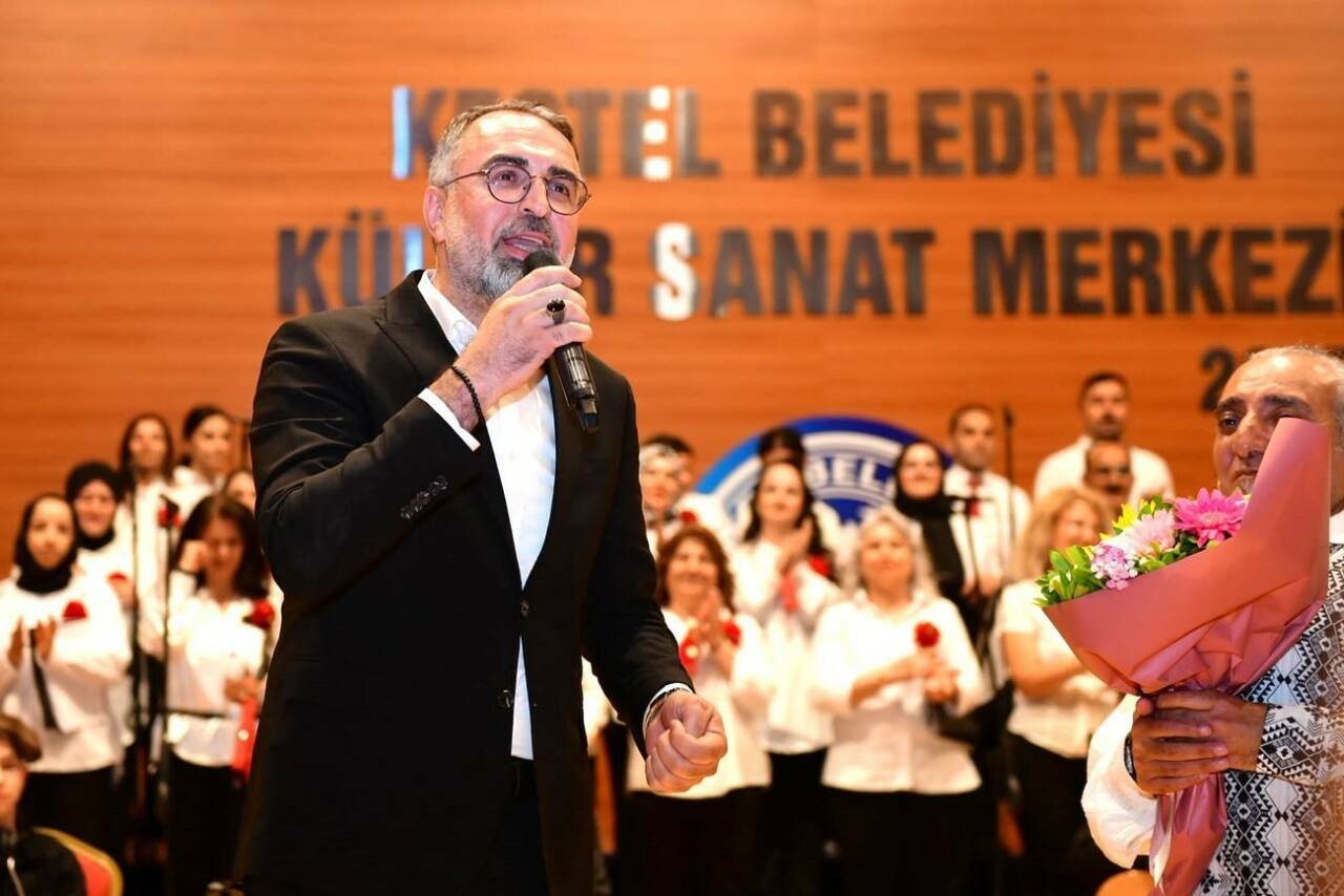 Kestel Belediyesi Türk Halk Müziği Korosu’ndan unutulmaz konser 1 kestel belediyesi turk halk muzigi korosundan unutulmaz konser cc95d06cf0e7