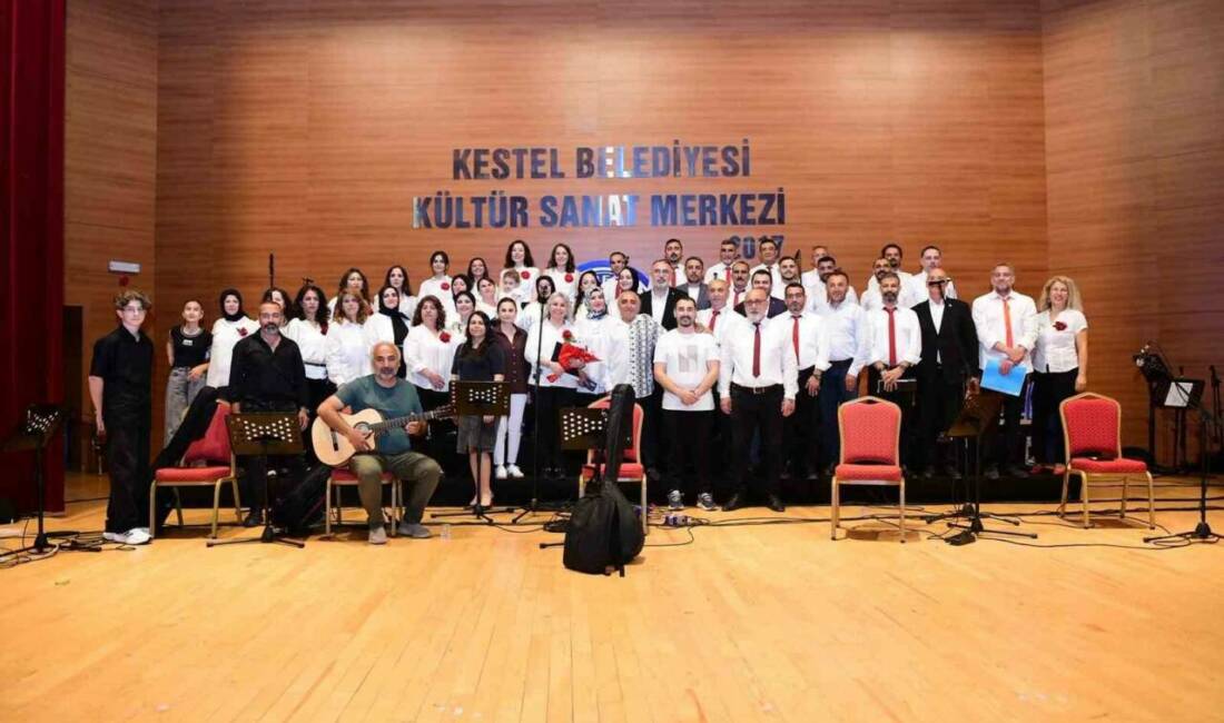 Kestel Belediyesi Türk Halk Müziği Korosu’ndan unutulmaz konser Kestel Belediyesi Türk Halk Müziği Korosu tarafından gerçekleştirilen konser, sanatseverlerin