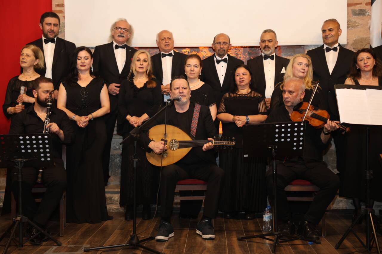 Osmangazi’de şarkılar babalar İçin seslendirildi
