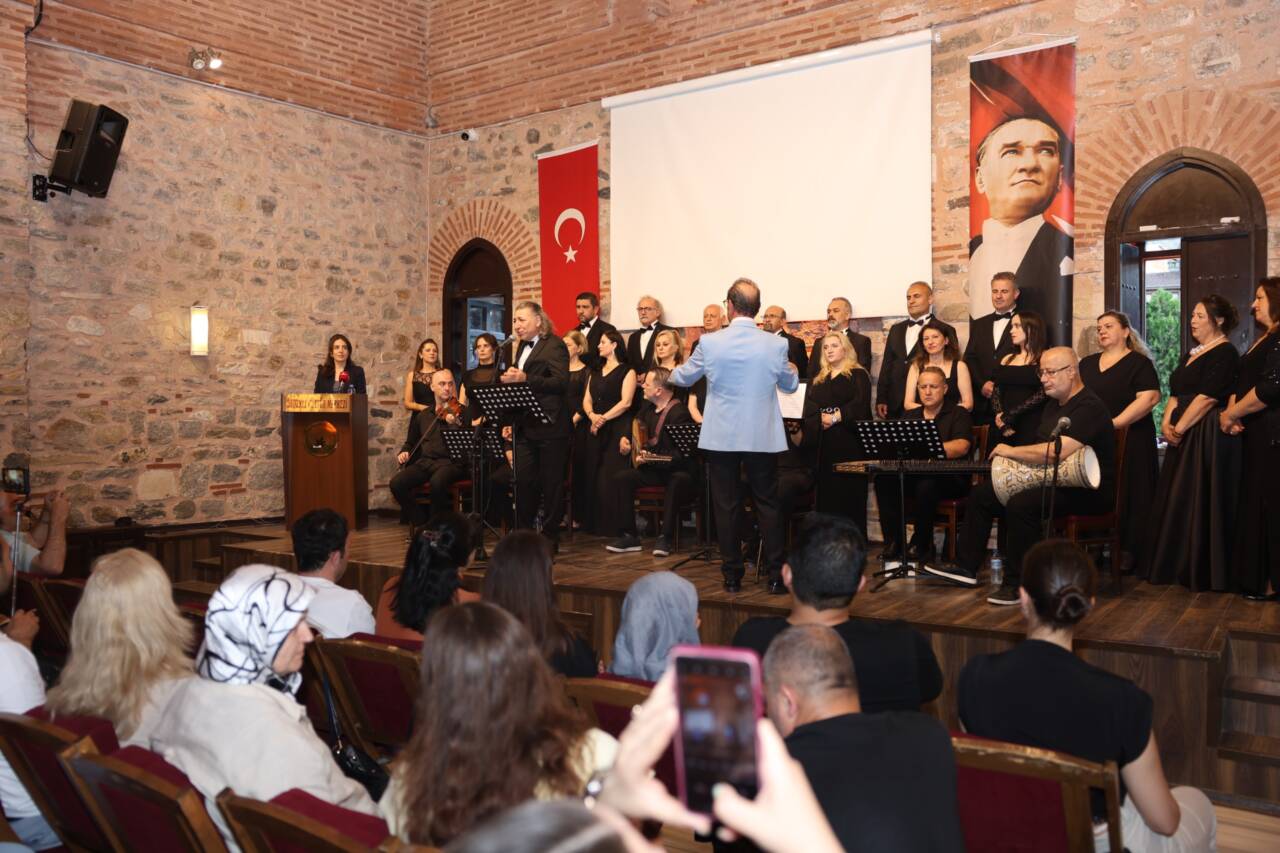 Osmangazi’de şarkılar babalar İçin seslendirildi