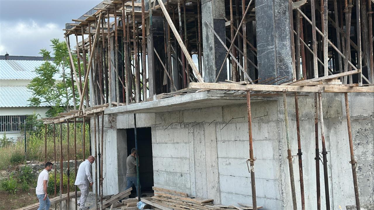 kutahyada insaat iskelesi coktu 3 olu 0cd41665a6ee