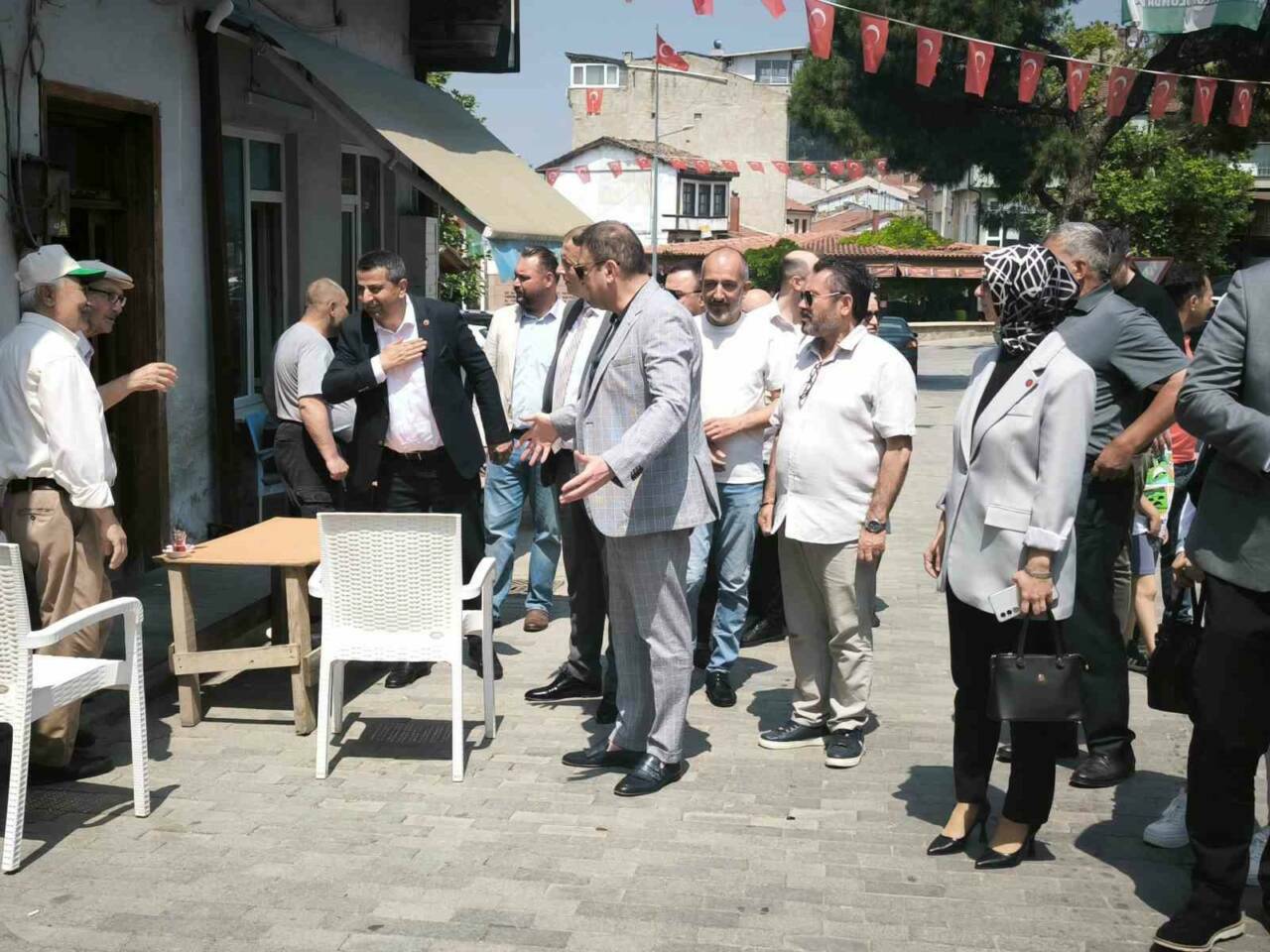 MHP Bursa’dan Gemlik çıkarması 1 mhp bursadan gemlik cikarmasi 5ca667b5841c