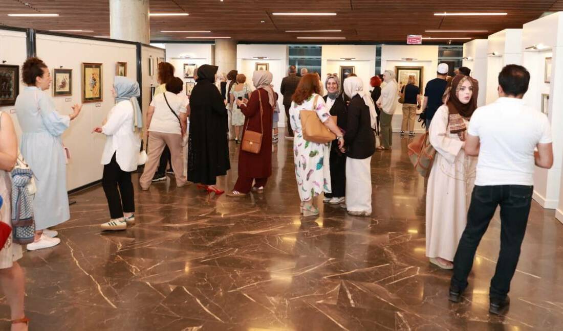 Osmangazi Belediyesi geleneksel sanatlar geleceğe taşınıyor Osmangazi Belediyesi tarafından açılan minyatür kurslarına katılan kursiyerlerin yıl boyunca