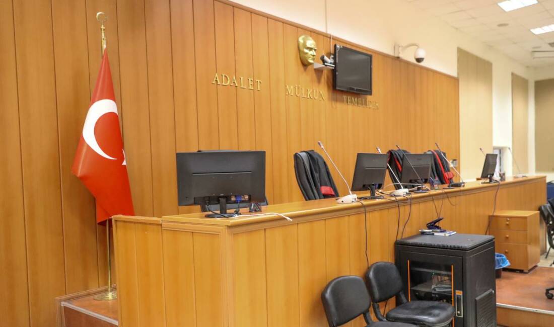 İstanbul'da sınıfta kaldığı için müdür yardımcısına tehdit mesajı gönderen lise