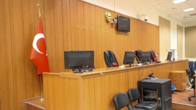 İstanbul'da sınıfta kaldığı için müdür yardımcısına tehdit mesajı gönderen lise