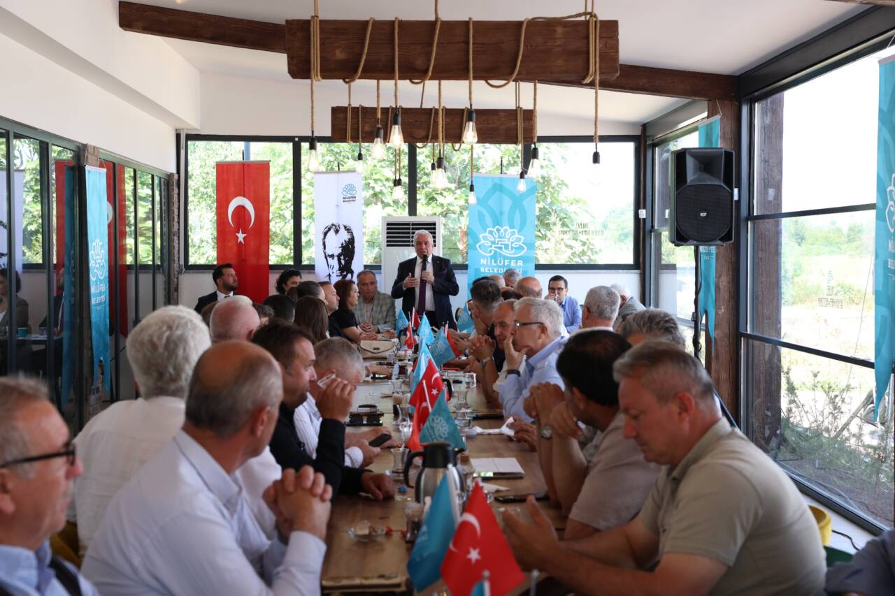 Başkan Şadi Özdemir, muhtarlara turizm projelerini anlattı 4 muhtarlar fadilli 3