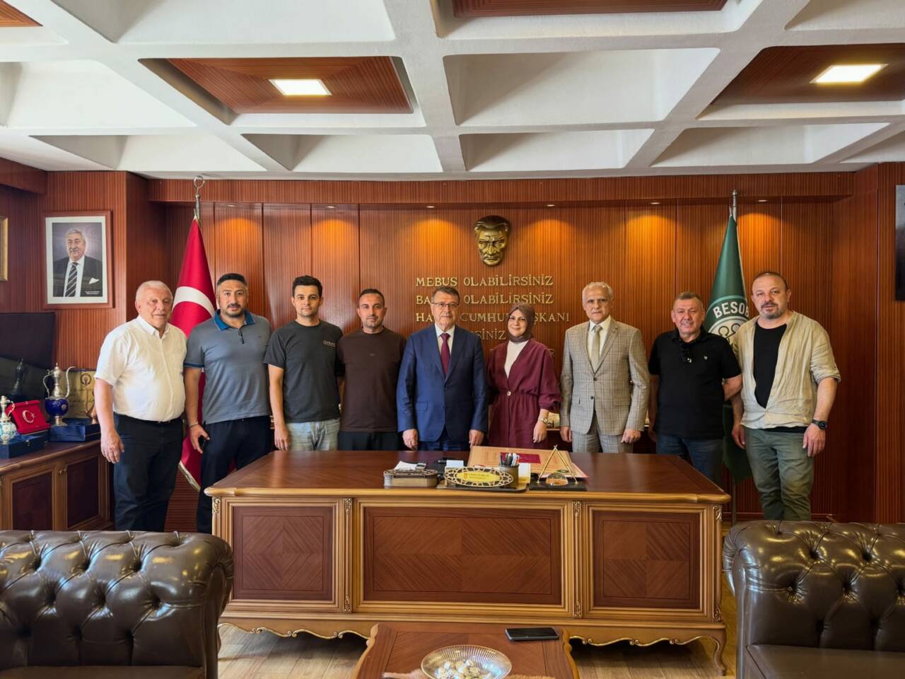 Oto Tamircileri’nden Fahrettin Bilgit’e ziyaret 3 oto tamircileri odasi