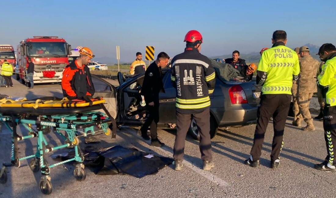Erzurum'un Aşkale ilçesinde otomobilin kamyonete arkadan çarpması sonucu 3 kişi