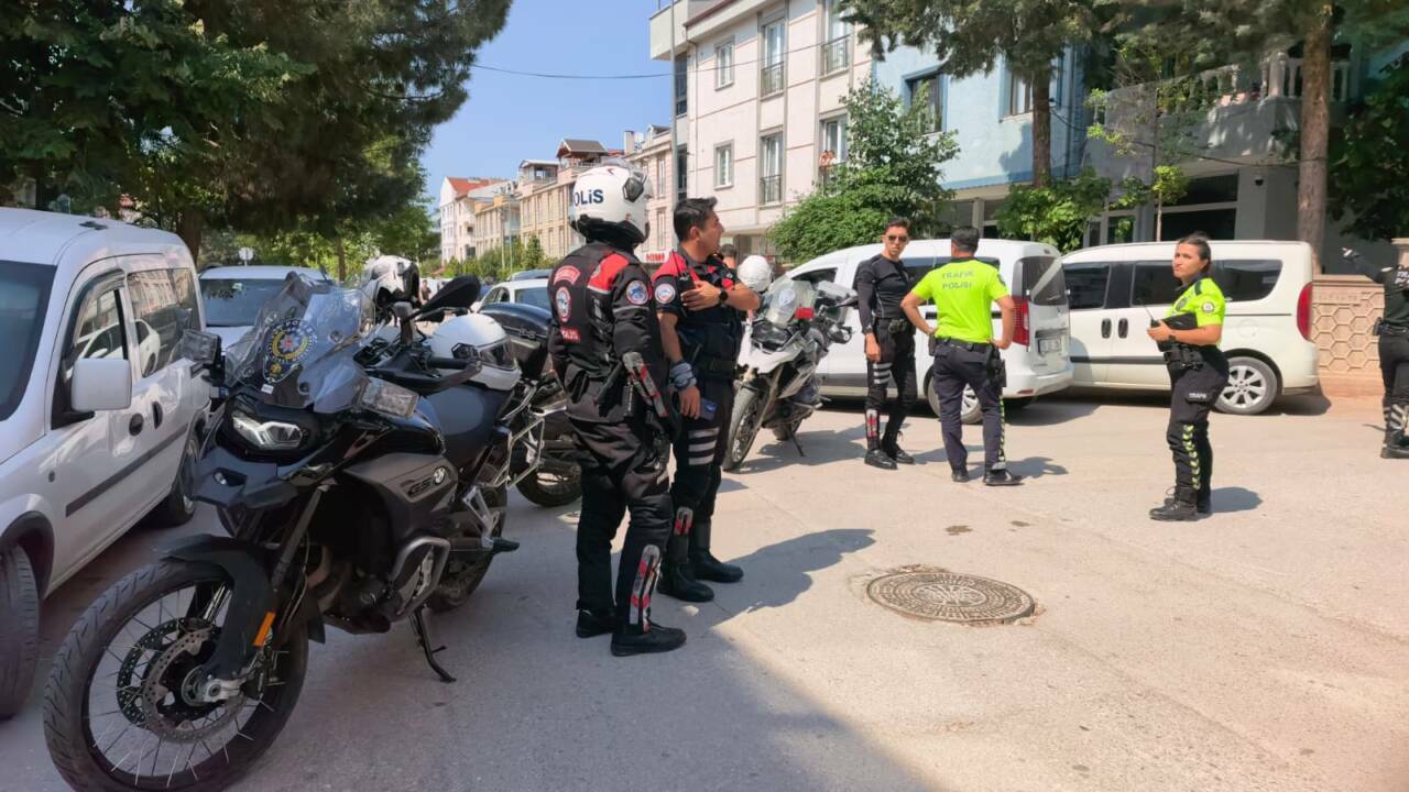 Bursa'da polisten kaçan motosiklet sürücüsüne rekor ceza 1 polisten kacan motosiklet surucusune 469 bin tl ceza 1ddd408f1b3c
