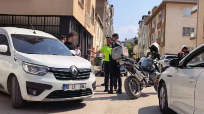 Bursa’nın İnegöl ilçesinde ‘dur’ ihtarına uymayan Muhammed G. (21) motosikletini